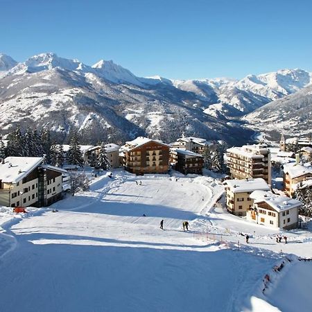 Hotel Stella Alpina Oulx Buitenkant foto