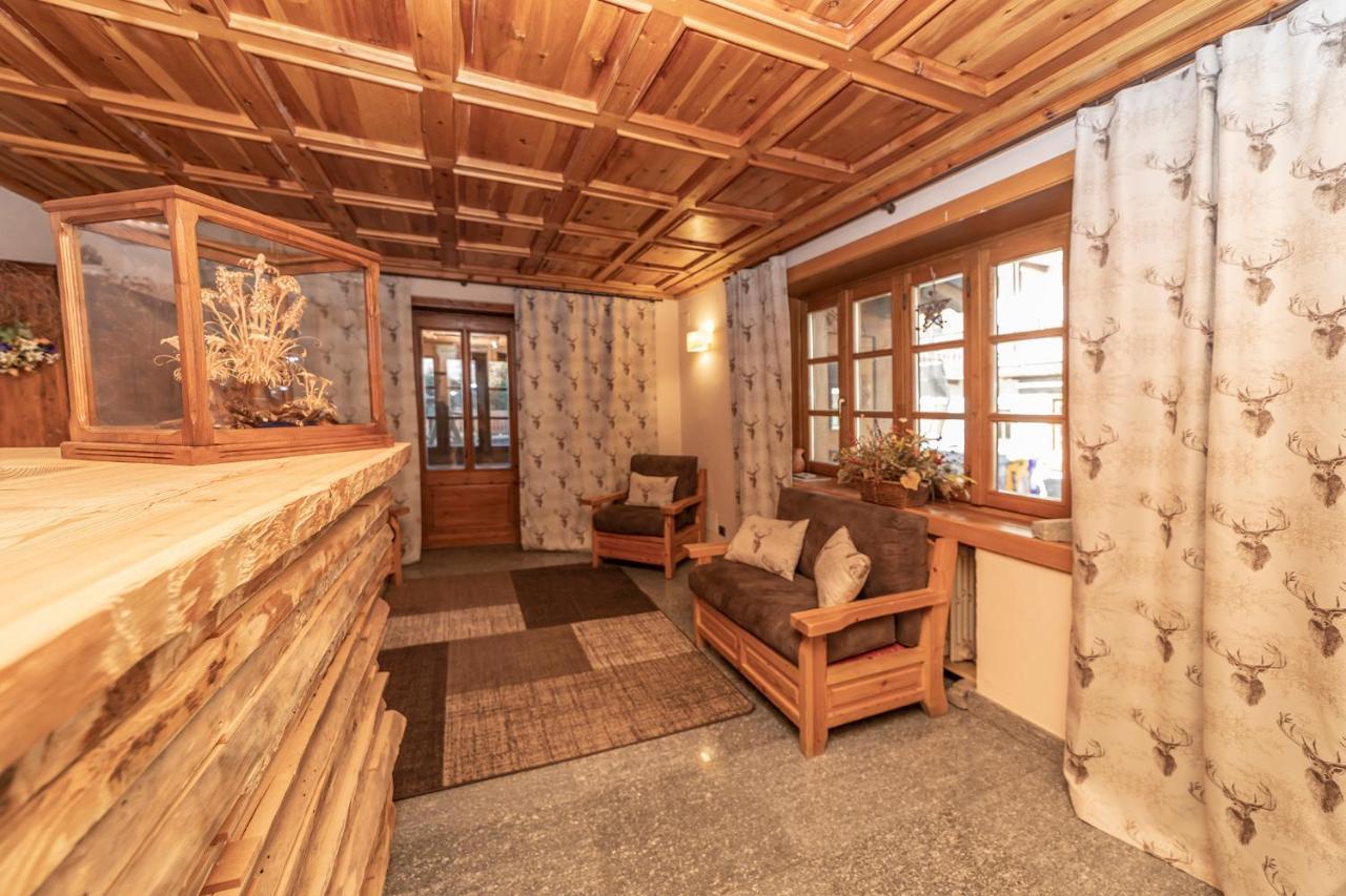 Hotel Stella Alpina Oulx Buitenkant foto